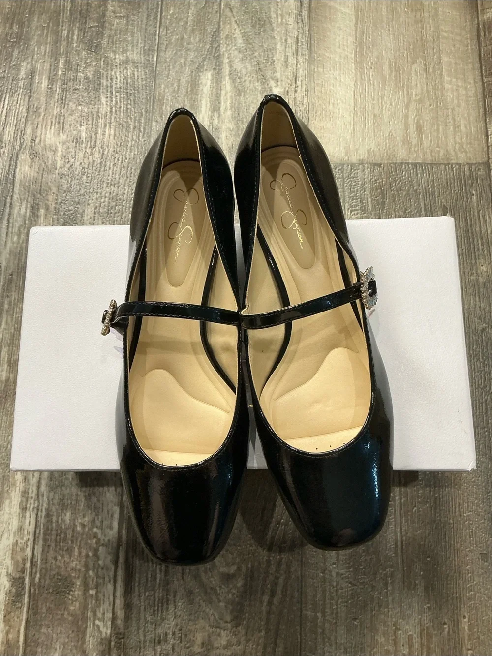 Jessica Simpson Black Patent Mary Jane Pumps with Jeweled Buckle Size 8.5